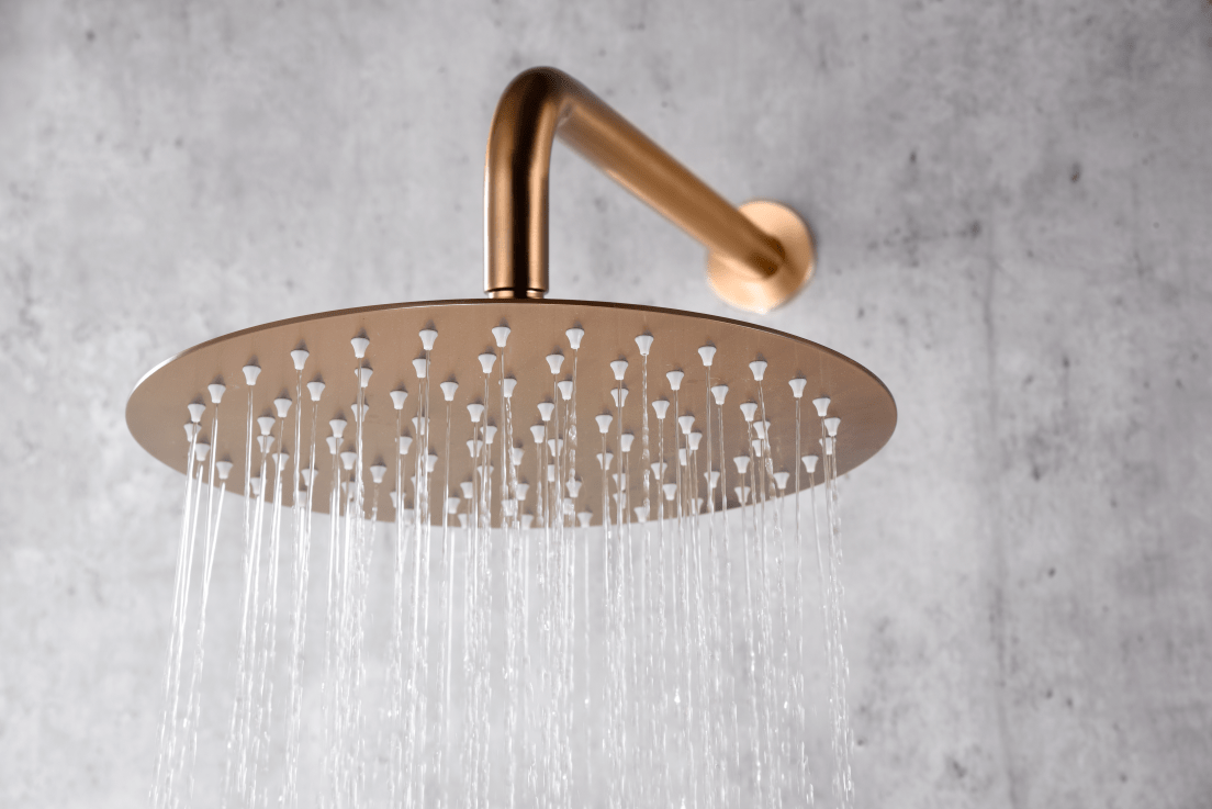 Chuveiro redondo de Ø25cm fabricado em aço inox. S.304, extra plano e anti-calcáreo.