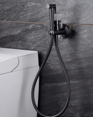 Ducha higiénica para banheiro Munich BGM com misturadora água quente fria
