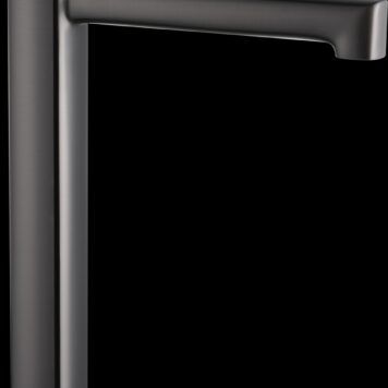 Torneira de cano alto TOSCANA em latão com acabamento PVD Black Gun Metal para lavatórios sobre bancada.