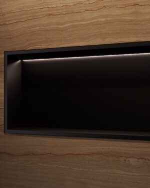 Nicho de encastrar com luz LED Oceanic 33x63cm em aço inox Preto Mate instalado.
