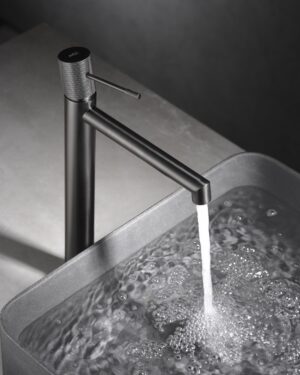Torneira de cano longo Line Black Gun Metal